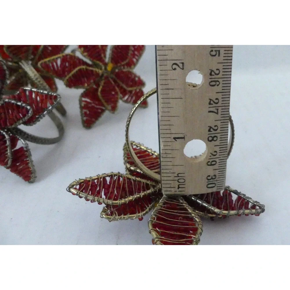 Red Bead Wire Wrapped Flower Napkin Rings Set‎ of 4 Layered Dimension Gold